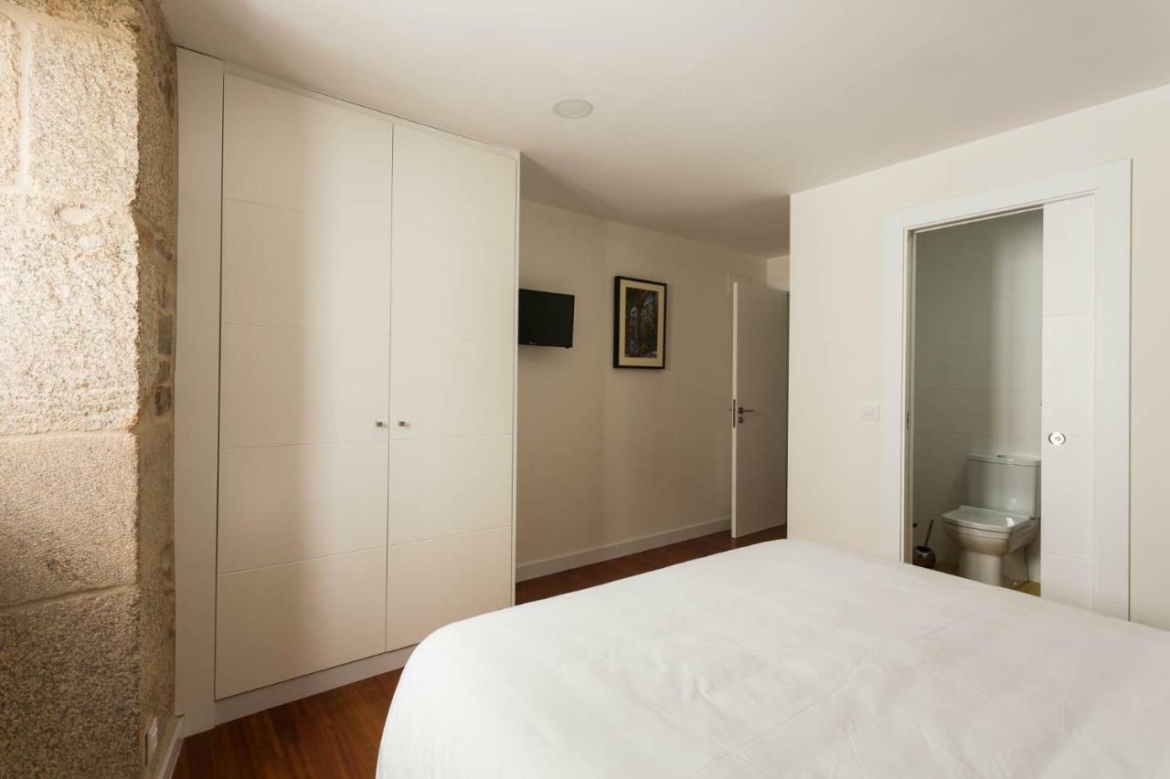 Luxury Apartment-Free Parking 圣地亚哥－德孔波斯特拉 外观 照片